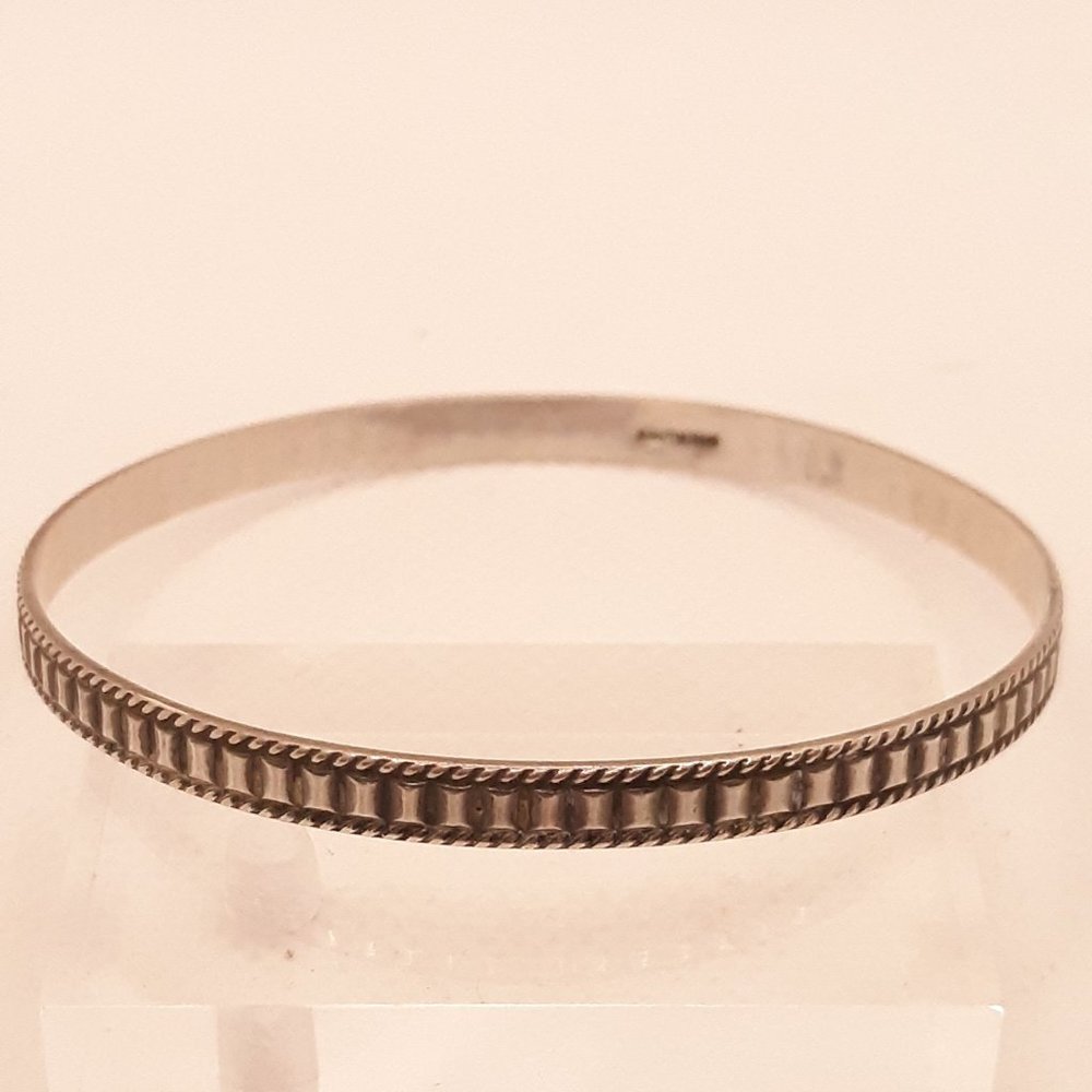 Sterling Silver Textured Bangle Bracelet with Rope Pattern Trim